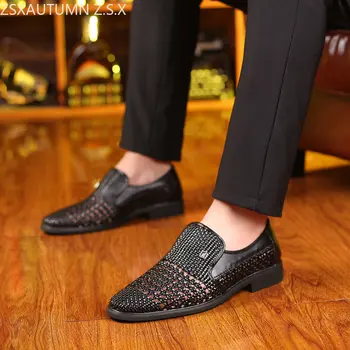 Летни Нови кожени сандали в бизнес стил с ръчно изработени, типично мъжки издълбани дишащи мъжки сандали, Модерни Удобни ежедневни обувки