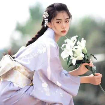 2024 Японското модно кимоно женски традиционната роба юката гейша самура сценичното представяне на фотосесията рокля кимоно a317