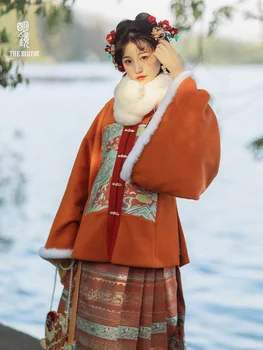 Зимно палто Hanfu с кръгло деколте и квадратна нашивкой, Коледна Червена Тканая пола с участието на Конски муцуни на поръчка