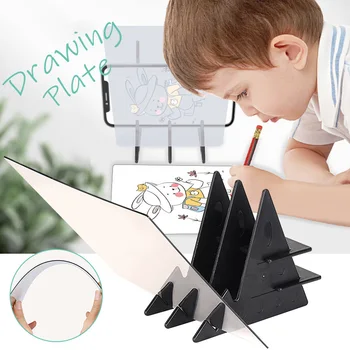 Инструменти за рисуване за обучение на деца в Широка гама от приложения Поставка за изготвяне на закрито