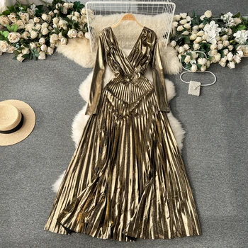 Секси златна рокля от висок клас, лесно, луксозно, нишевое, за тежката промишленост, плиссированная дълга пола в сгъвката, сексуална темпераментное рокля с V-образно деколте
