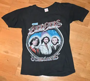 1979 Тениска винтажной група BEE-GEES с концертна кръг, рядка оригинална тениска в стил рок, r & b disco (S / M), малък тениска Бари Robin Gibb Maurice