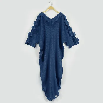 Женствена рокля свободно, намаляване, плиссированное рокля с волани, дълги ръкави, Однотонное, със свободен дъното