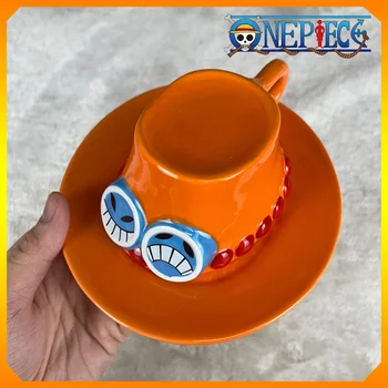 Ново аниме One Piece Cosplay Чаша Чаша за вода Творчески Три брат чашата за Кафе във формата на шапки Ace Sabo Керамична чаша за партита Аниме