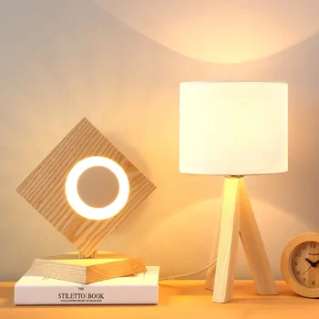 Модерна дървена светодиодна настолна лампа за защита на очите, японската креативна настолна лампа за спалня от масивно дърво с квадратна триъгълник