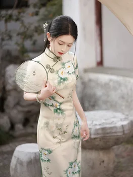 Ориенталски яка-мандарина, ципао с къс ръкав, китайските жени, ретро цветен принт Чонсам.